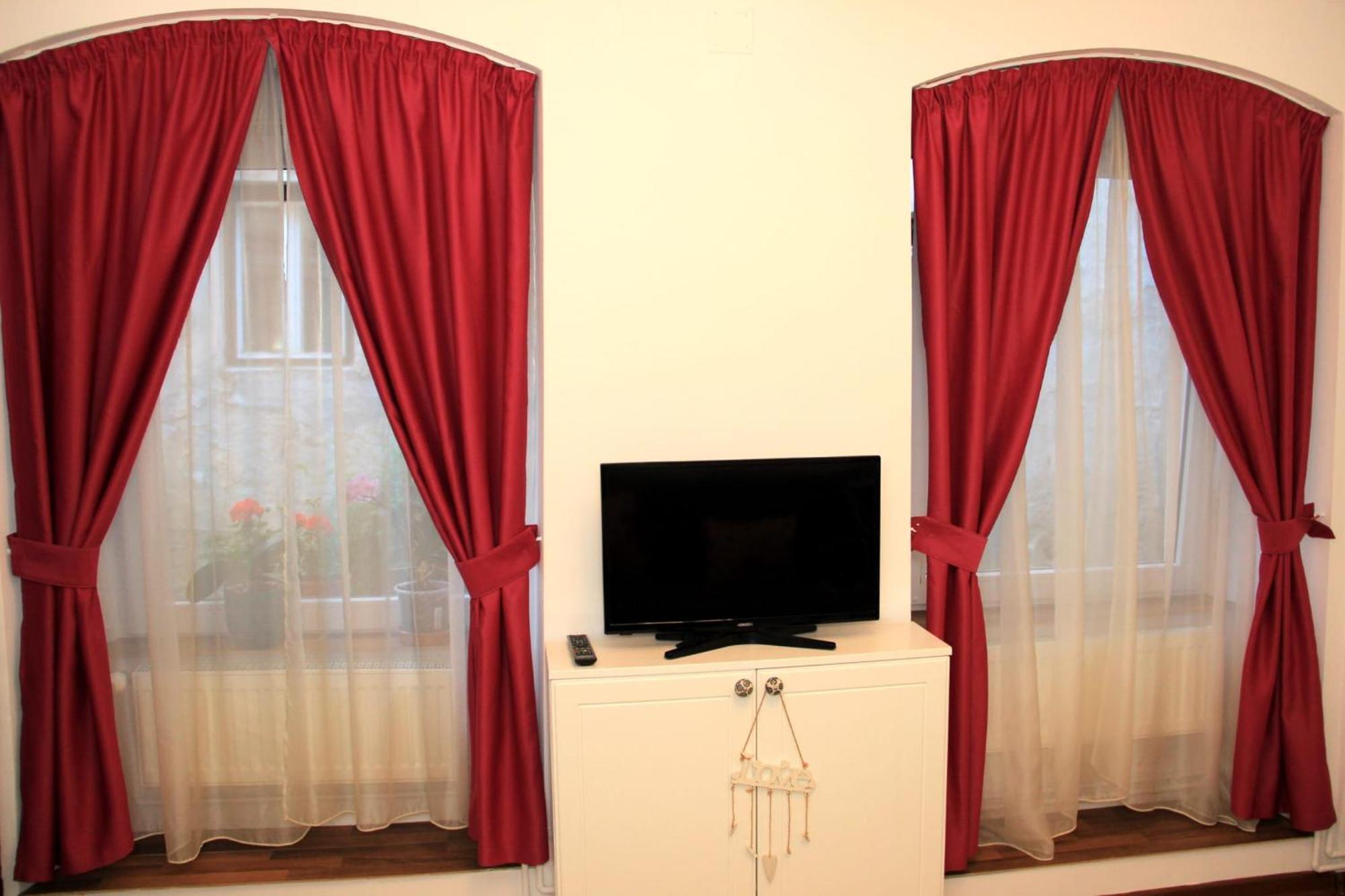 John Residence Apartment Brasov With Parking Option المظهر الخارجي الصورة