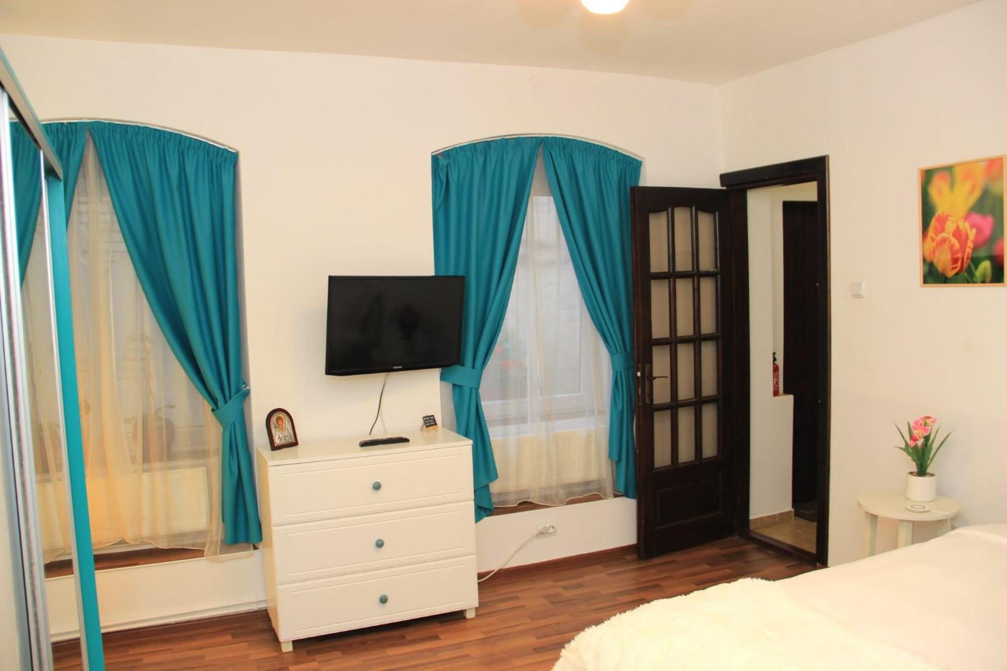 John Residence Apartment Brasov With Parking Option المظهر الخارجي الصورة