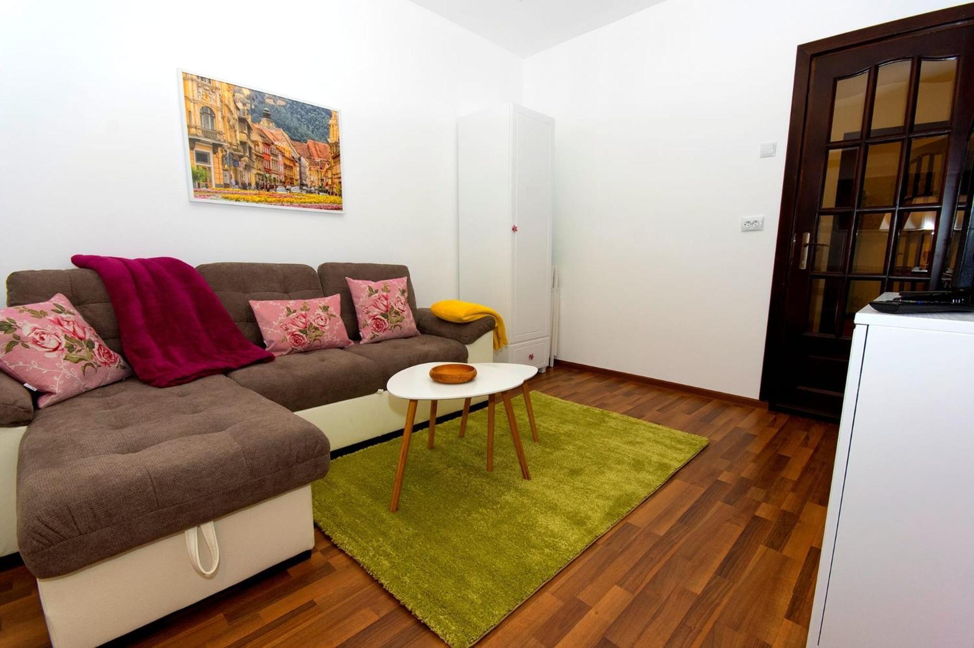 John Residence Apartment Brasov With Parking Option المظهر الخارجي الصورة