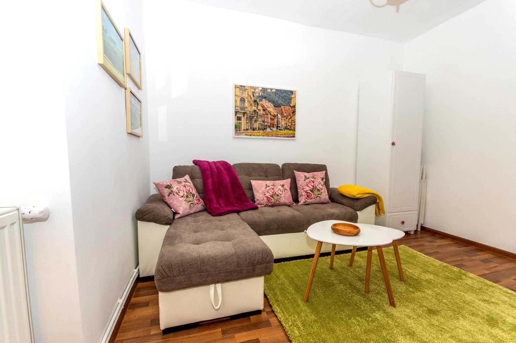 John Residence Apartment Brasov With Parking Option المظهر الخارجي الصورة