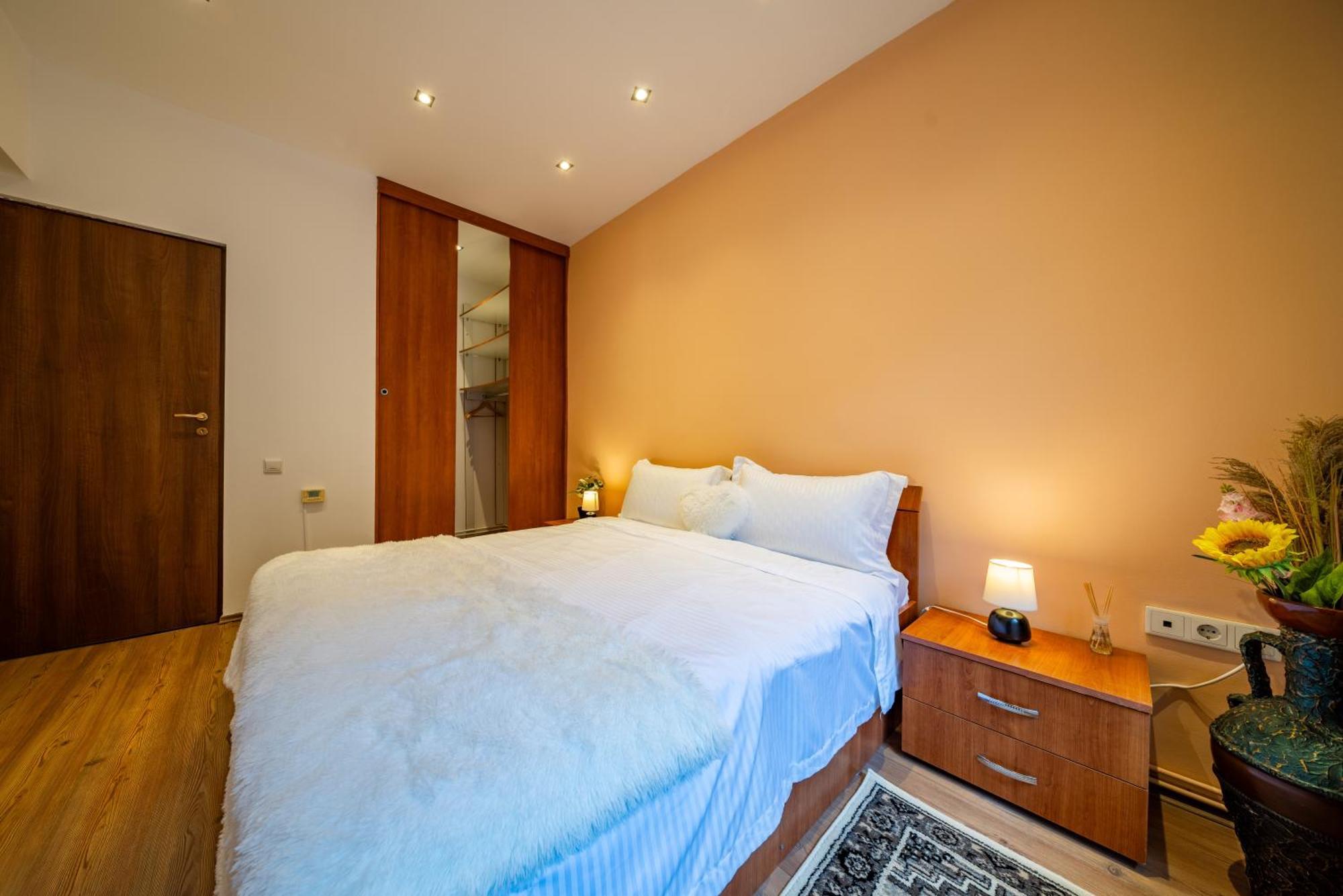 John Residence Apartment Brasov With Parking Option المظهر الخارجي الصورة