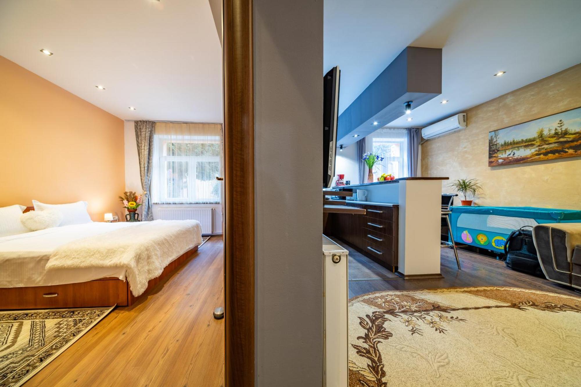 John Residence Apartment Brasov With Parking Option المظهر الخارجي الصورة