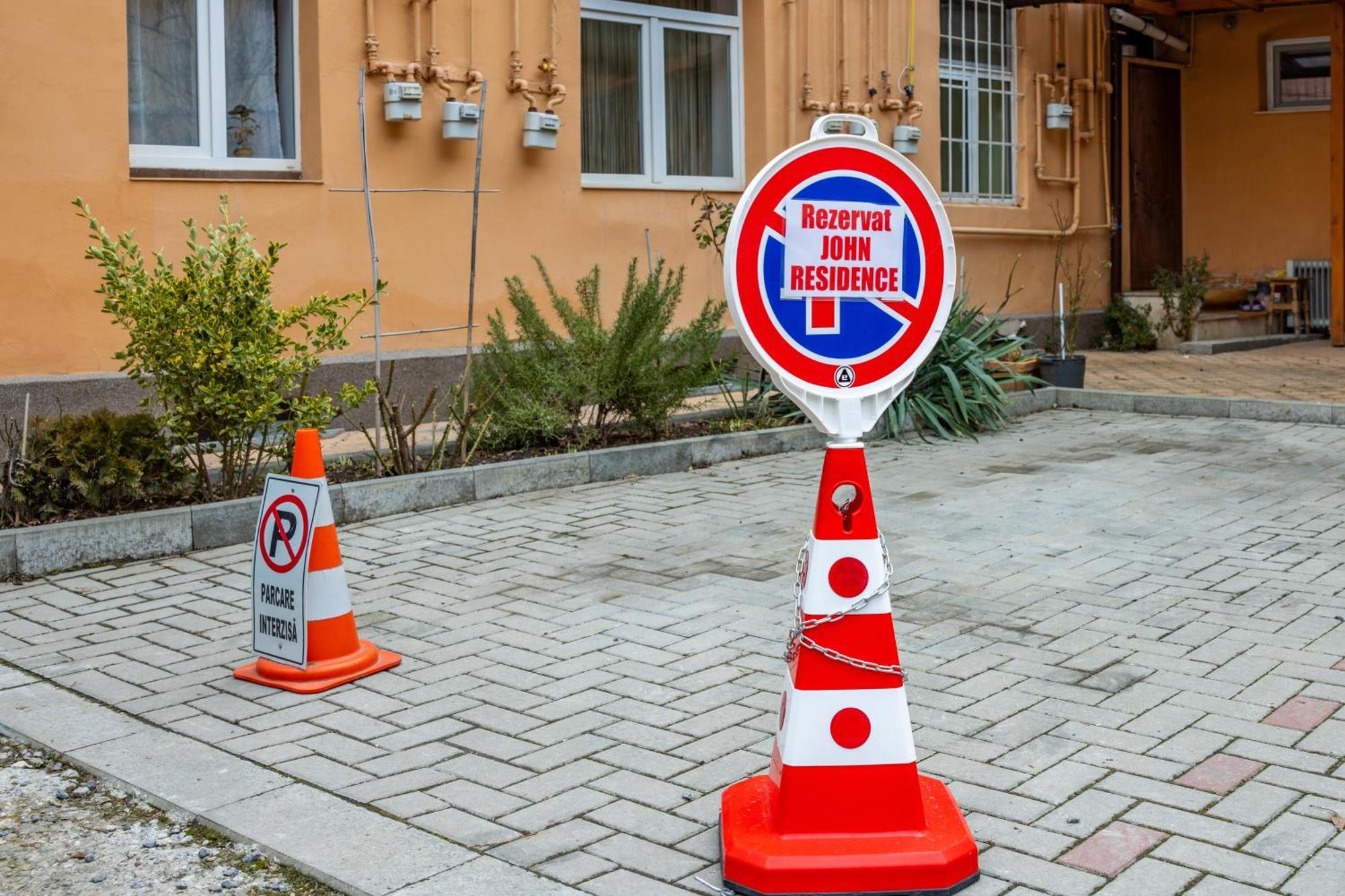 John Residence Apartment Brasov With Parking Option المظهر الخارجي الصورة